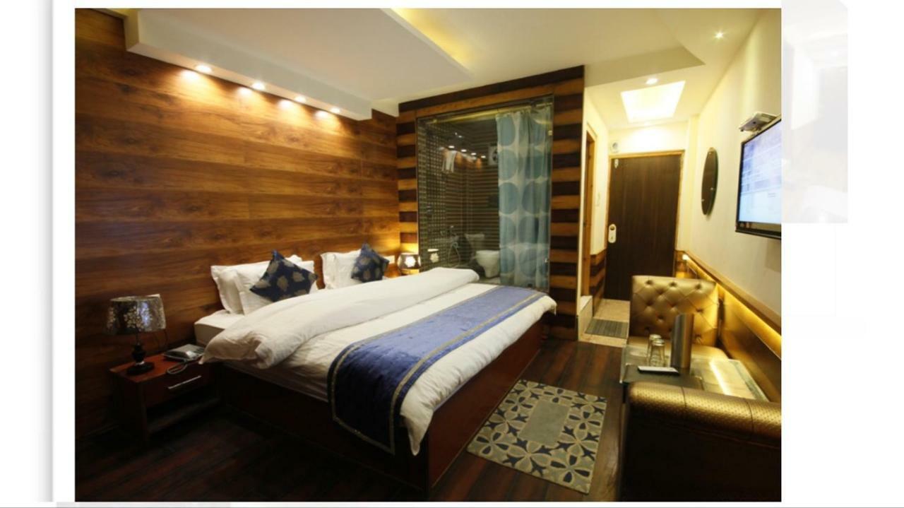Hotel Sunrise 심라 외부 사진