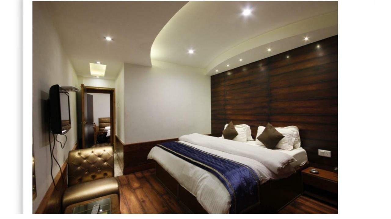 Hotel Sunrise 심라 외부 사진